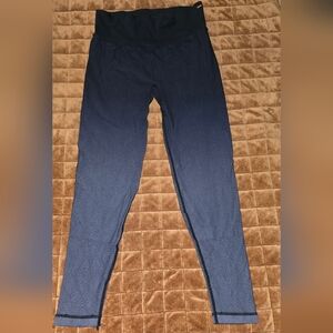 Victoria’s Secret PINK Seamless Leggings (Two-Tone Blue/Black)
